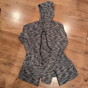 Columbia Zip Up price not negotiable